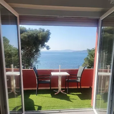 Apartment Maison Place San Peire, Front De Mer Clim, *